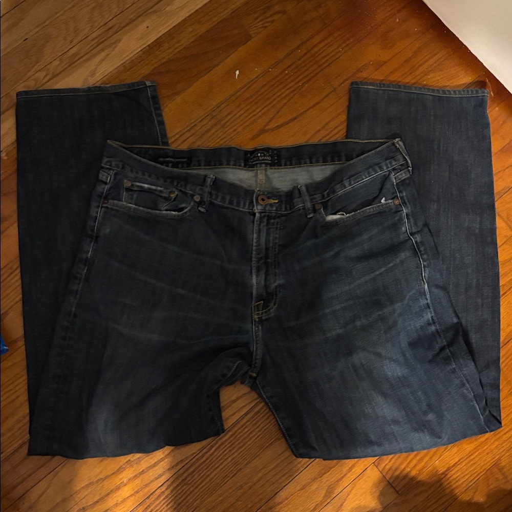 Lucky Brand Mens 363 Vintage Straight Jean 38x32 Blue Denim Yellowstone